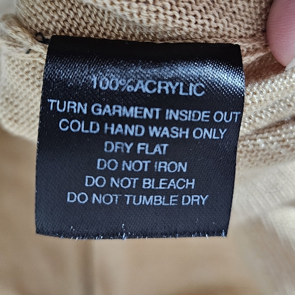 I.AM.GIA Longsleeve Size S - Picture 12 of 12